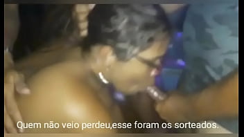 Sexo caseiro com novinha rabuda 2024